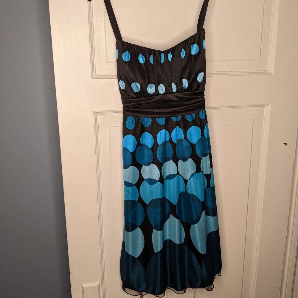 Dress Barn Black Dress with Blue Circles - Perfect for Summer Days and Nights